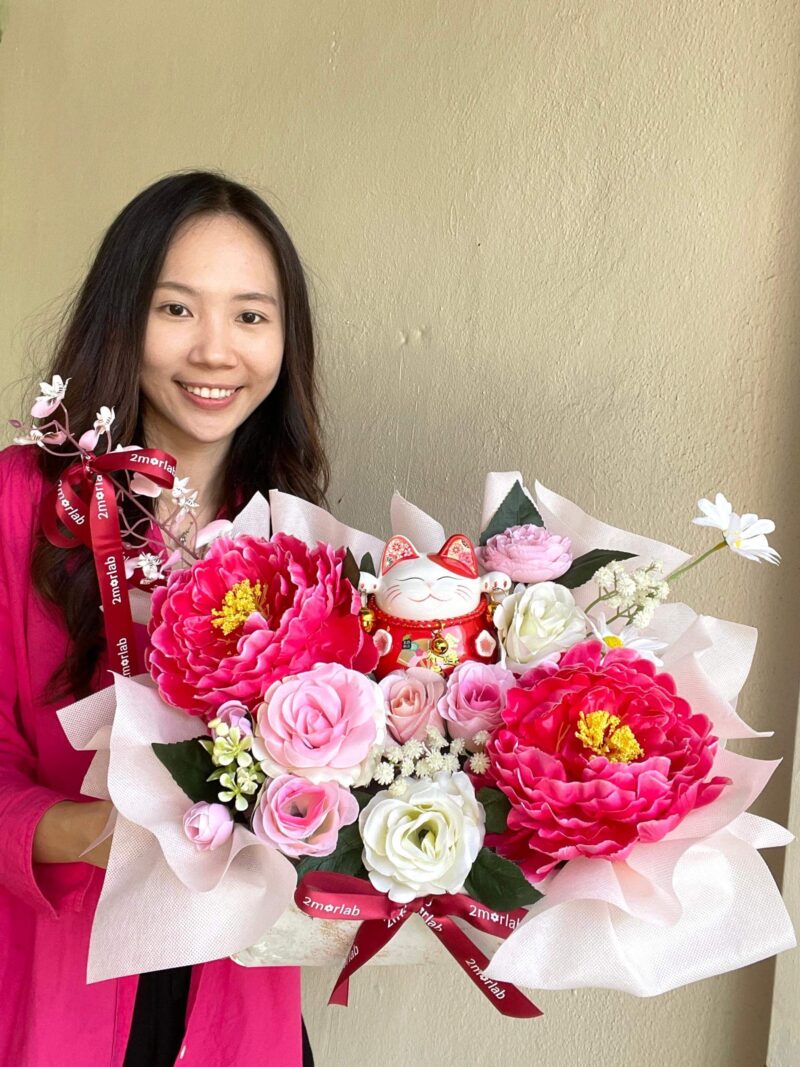 Lily - Image 2